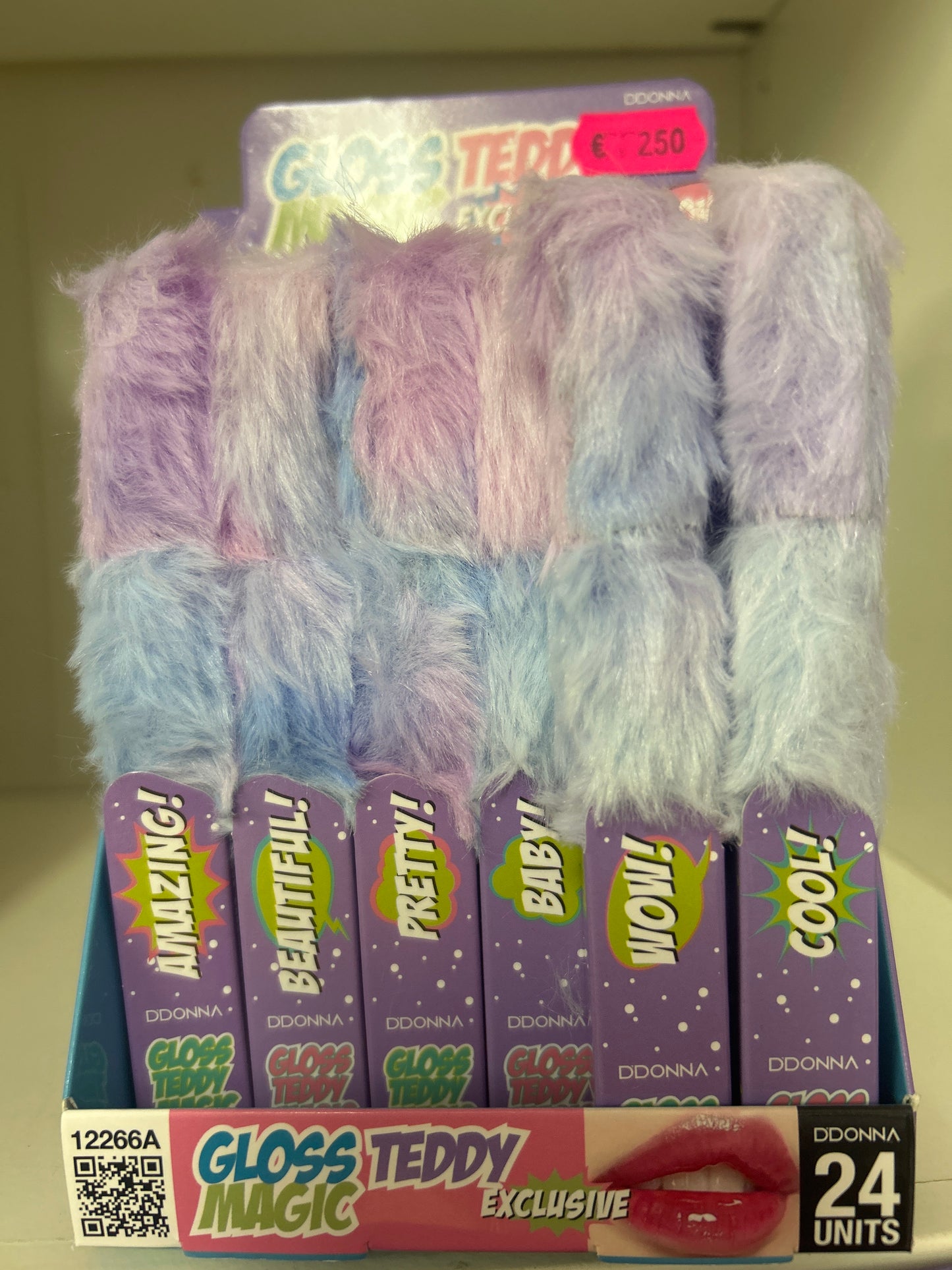 Magic gloss teddy