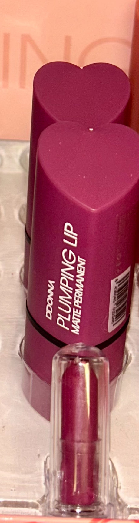 Rossetto con acido ialuronico Numero  4 Malva