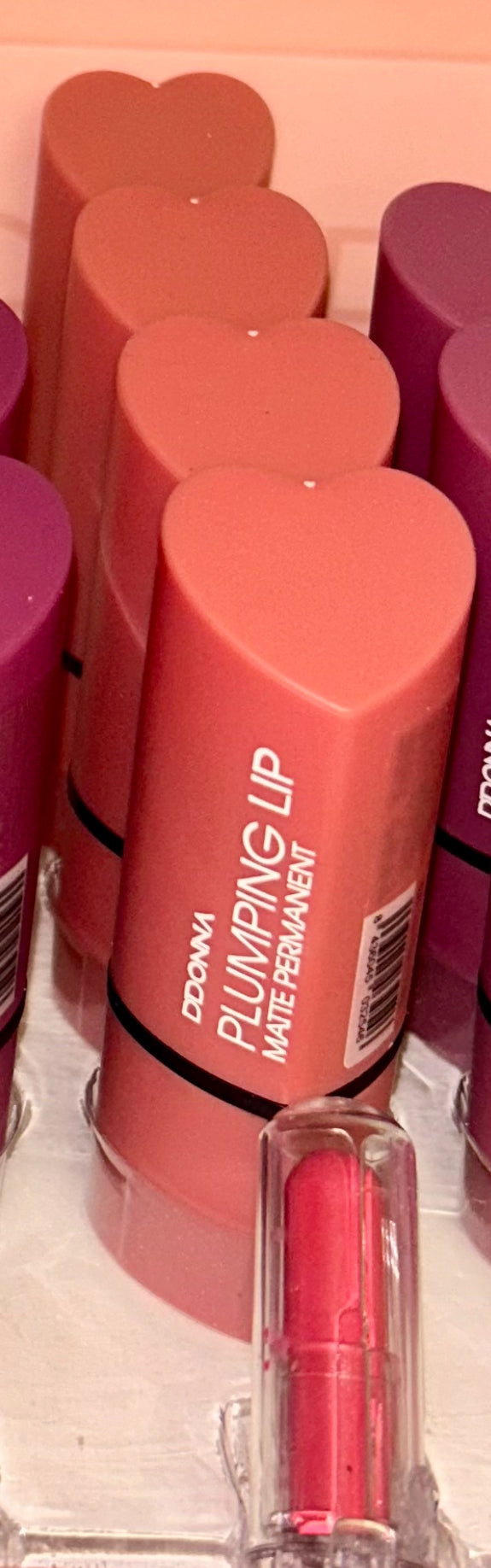 Rossetto con acido ialuronico Numero  5 Rosa scuro